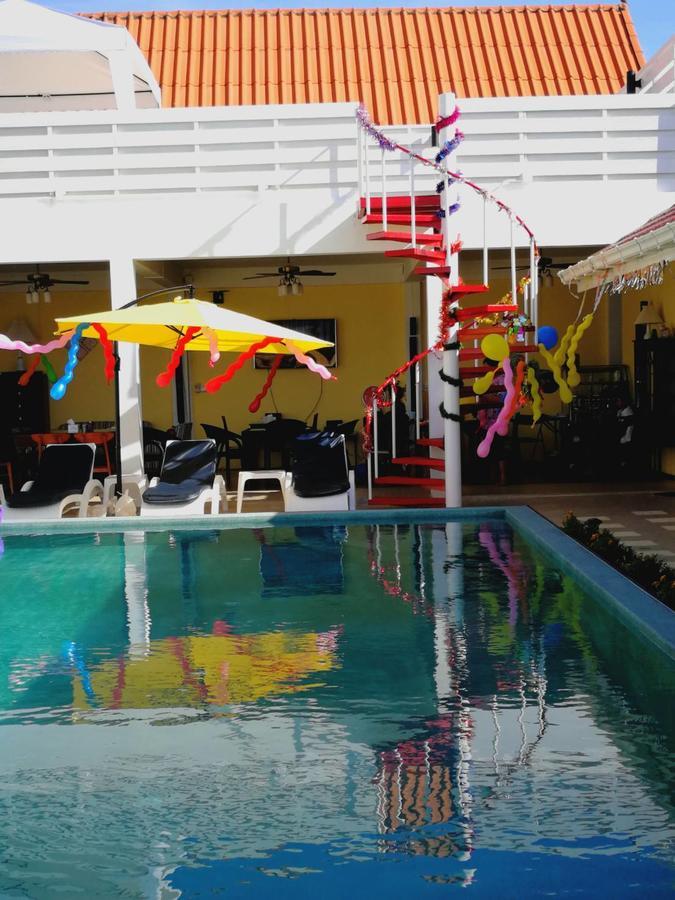 Barefeet Naturist Resort (Adults Only) Bangkok Dış mekan fotoğraf